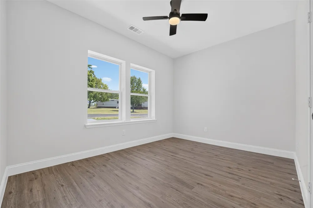 5293 County Road 921 Nevada, TX 75173