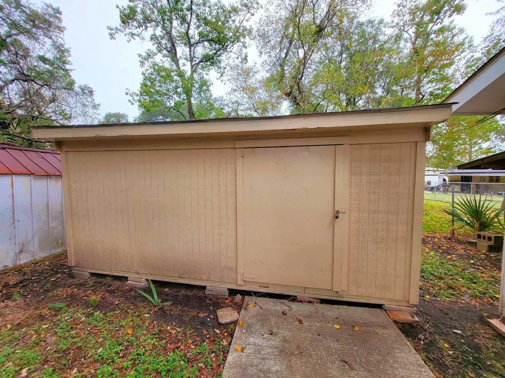 706 Maple St Sweeny, TX 77480