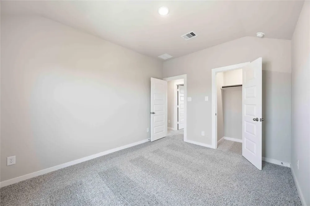 1052 Lilly Lane Bellville, TX 77418
