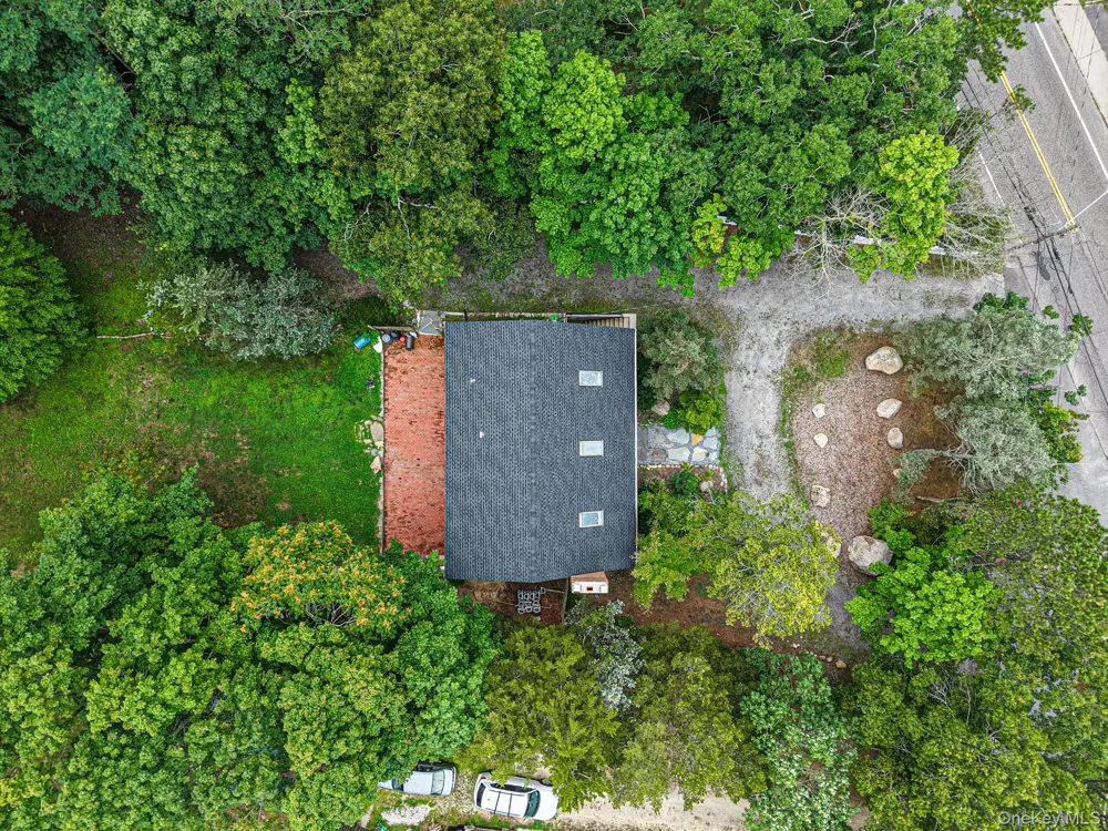 3 Cozine Road S Center Moriches, NY 11934