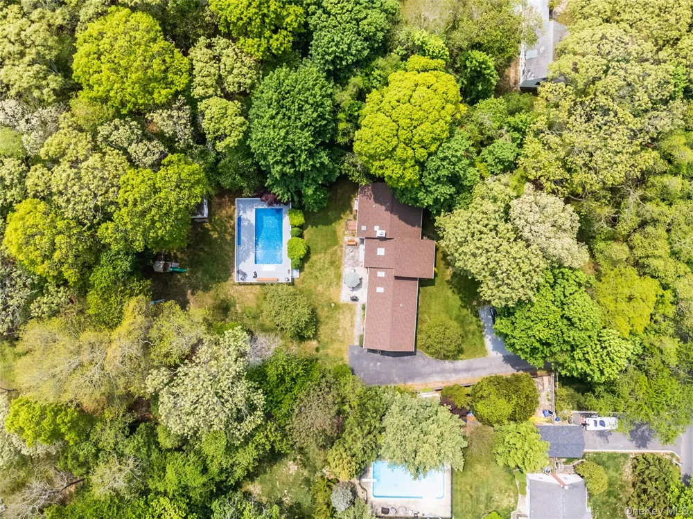 67 Belleview Avenue Center Moriches, NY 11934