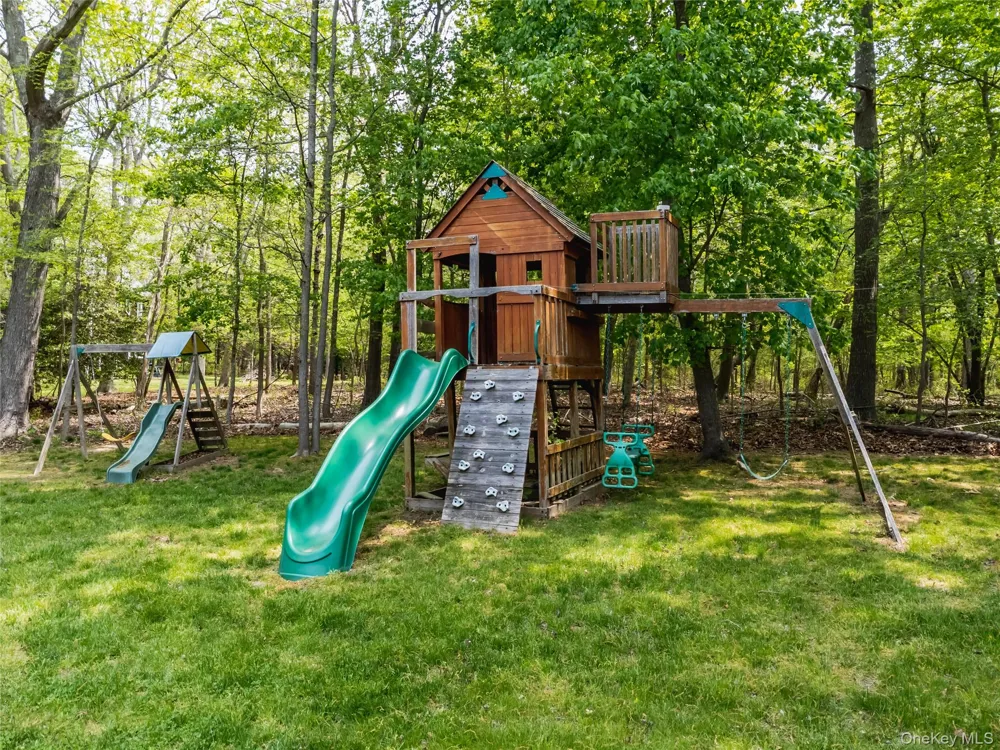 67 Belleview Avenue Center Moriches, NY 11934