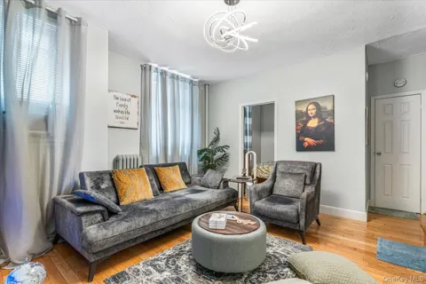 21-05 33rd Street #1F