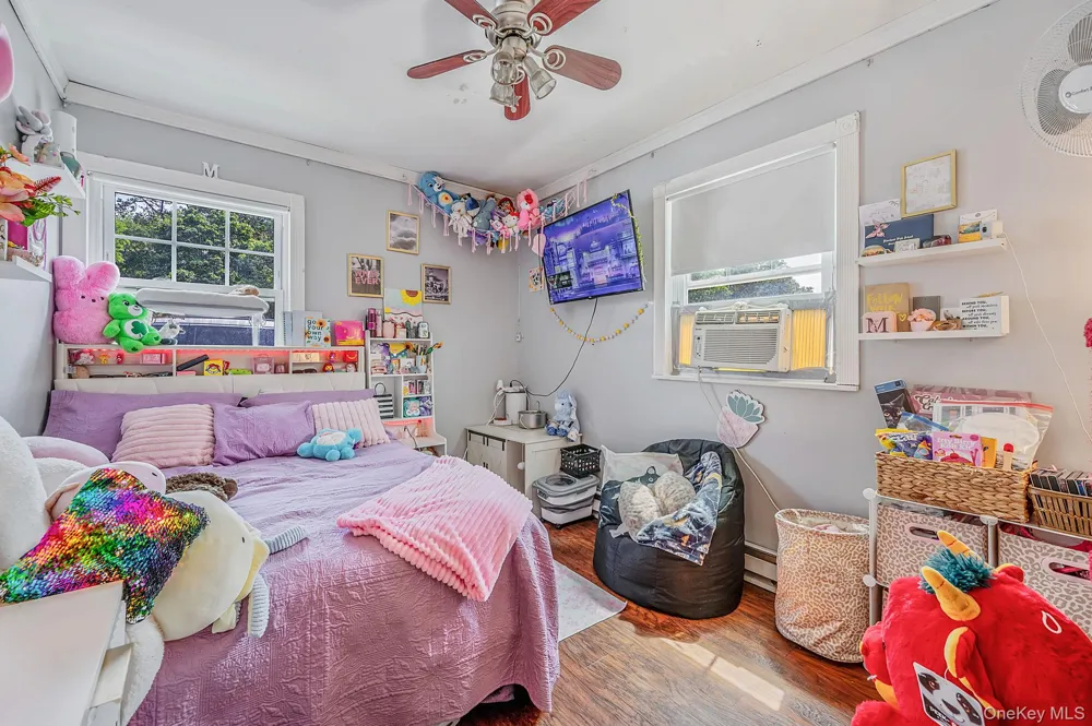 40 Elm Avenue Flanders, NY 11901