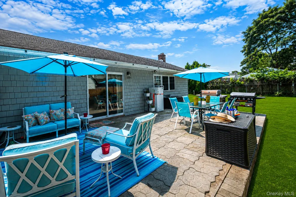 40 Elm Avenue Flanders, NY 11901