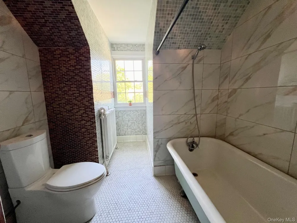 70 Frederick Place Mount Vernon, NY 10552