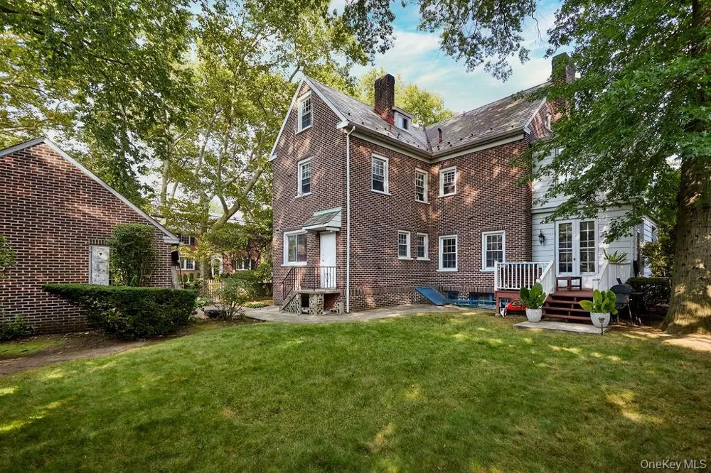 70 Frederick Place Mount Vernon, NY 10552