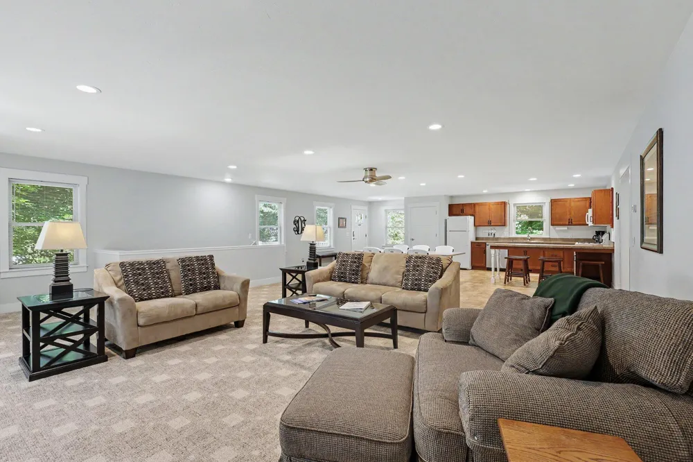 17477 Serenity Court Grand Haven, MI 49417