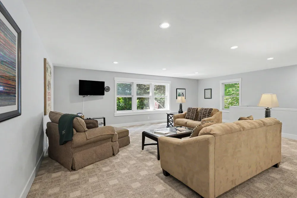 17477 Serenity Court Grand Haven, MI 49417
