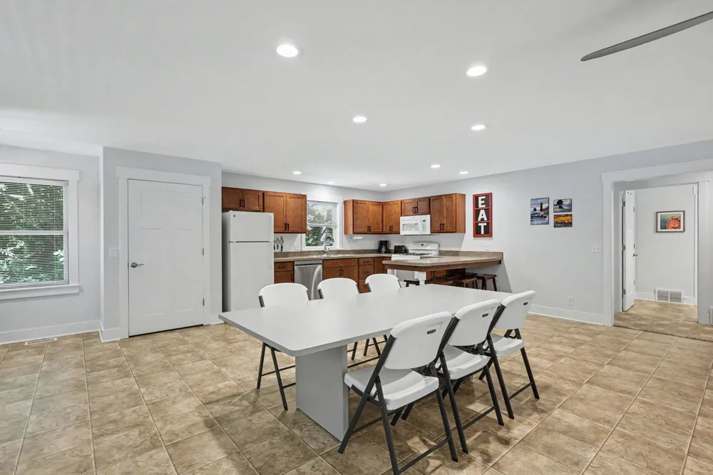 17477 Serenity Court Grand Haven, MI 49417