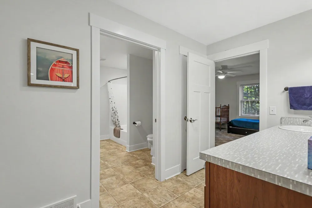 17477 Serenity Court Grand Haven, MI 49417