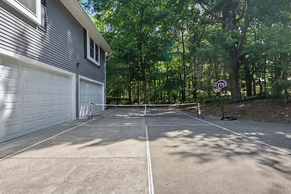 17477 Serenity Court Grand Haven, MI 49417