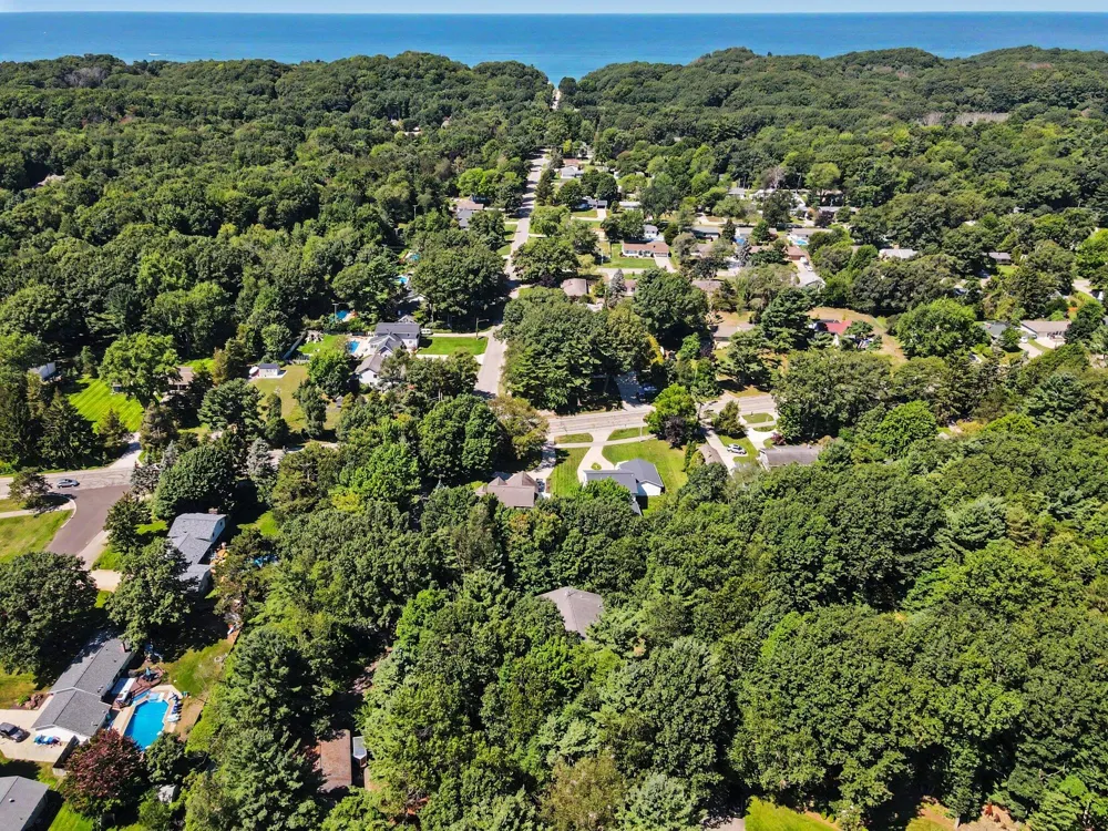 17477 Serenity Court Grand Haven, MI 49417