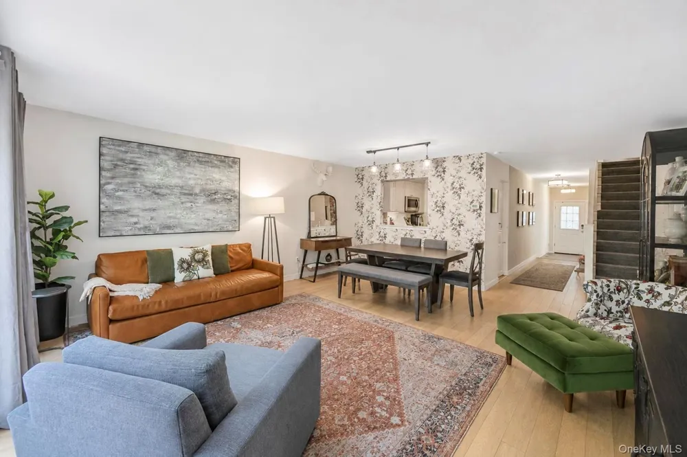 2 Pine Street Huntington, NY 11743