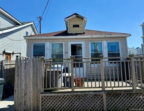 30 W 11th Road