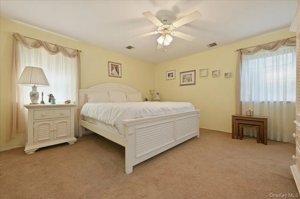 90 Knolls Drive Stony Brook, NY 11790