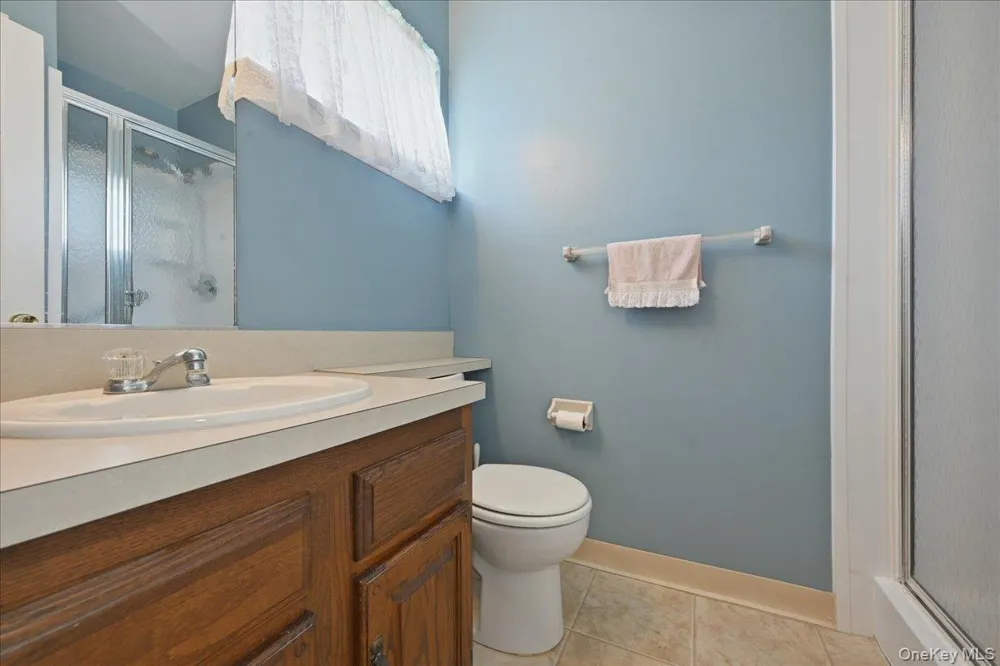 90 Knolls Drive Stony Brook, NY 11790