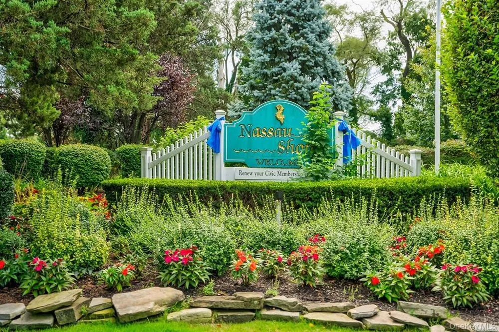 68 Roy Avenue Massapequa, NY 11758