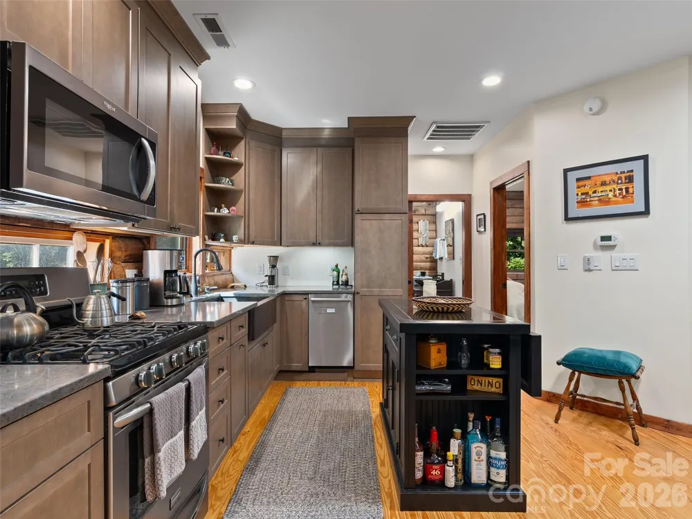 185 Rainbow Lake Drive Brevard, NC 28712