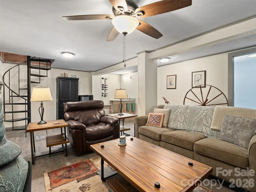 185 Rainbow Lake Drive Brevard, NC 28712