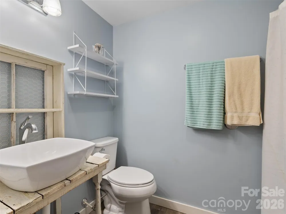 185 Rainbow Lake Drive Brevard, NC 28712