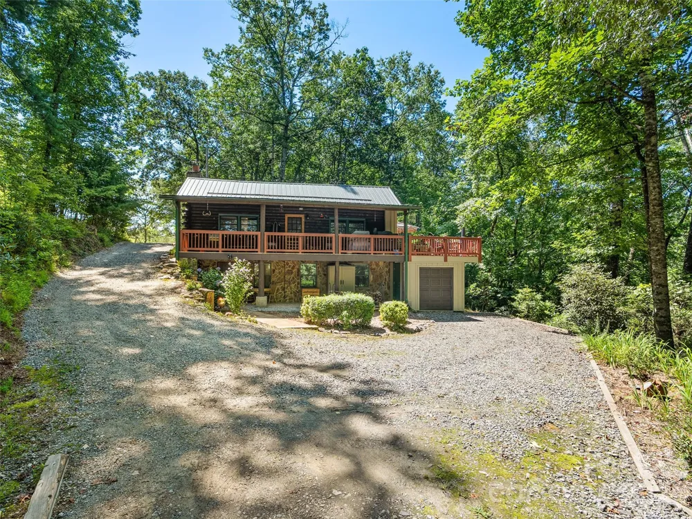 185 Rainbow Lake Drive Brevard, NC 28712