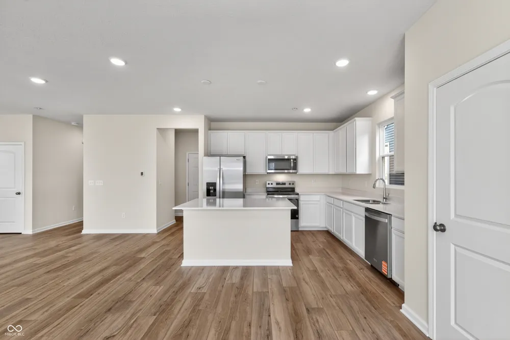 3726 Gordon Drive Whitestown, IN 46075