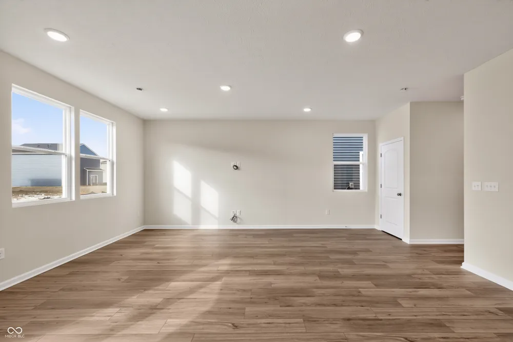 3726 Gordon Drive Whitestown, IN 46075