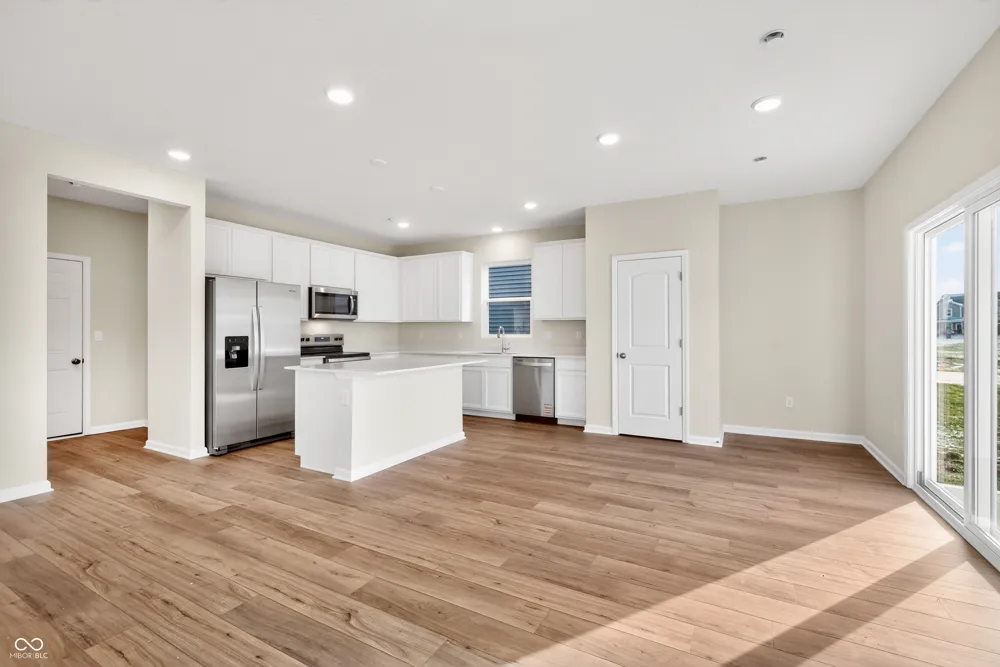 3726 Gordon Drive Whitestown, IN 46075