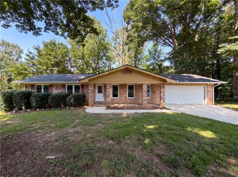 1653 E Kellogg Circle