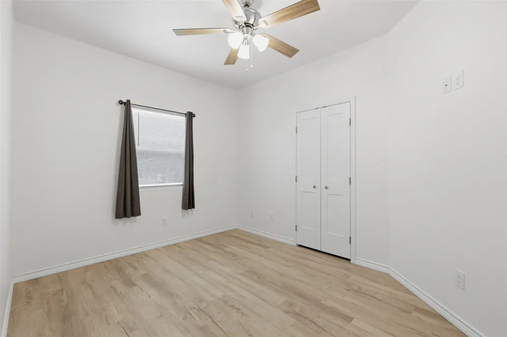 733 King Arthur Ct Scroggins, TX 75480