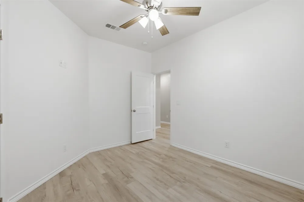733 King Arthur Ct Scroggins, TX 75480