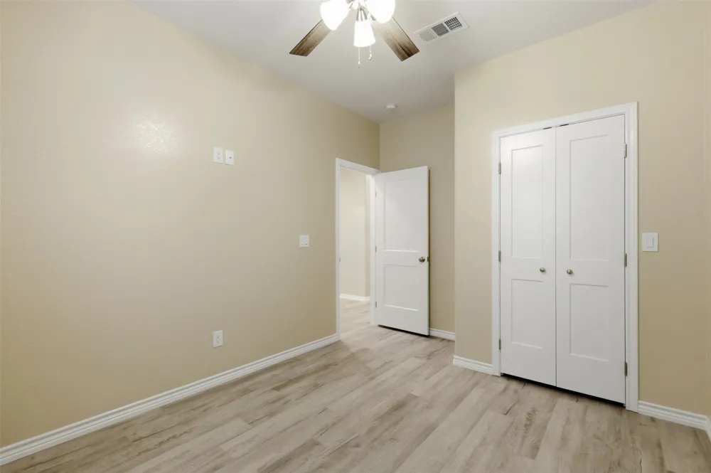 733 King Arthur Ct Scroggins, TX 75480