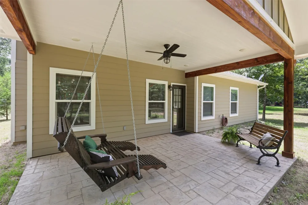 733 King Arthur Ct Scroggins, TX 75480