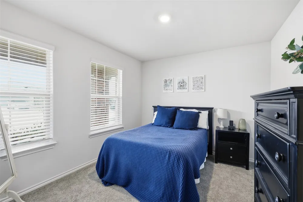 613 Whitecomb Lane Justin, TX 76247