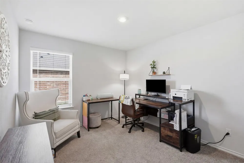 613 Whitecomb Lane Justin, TX 76247