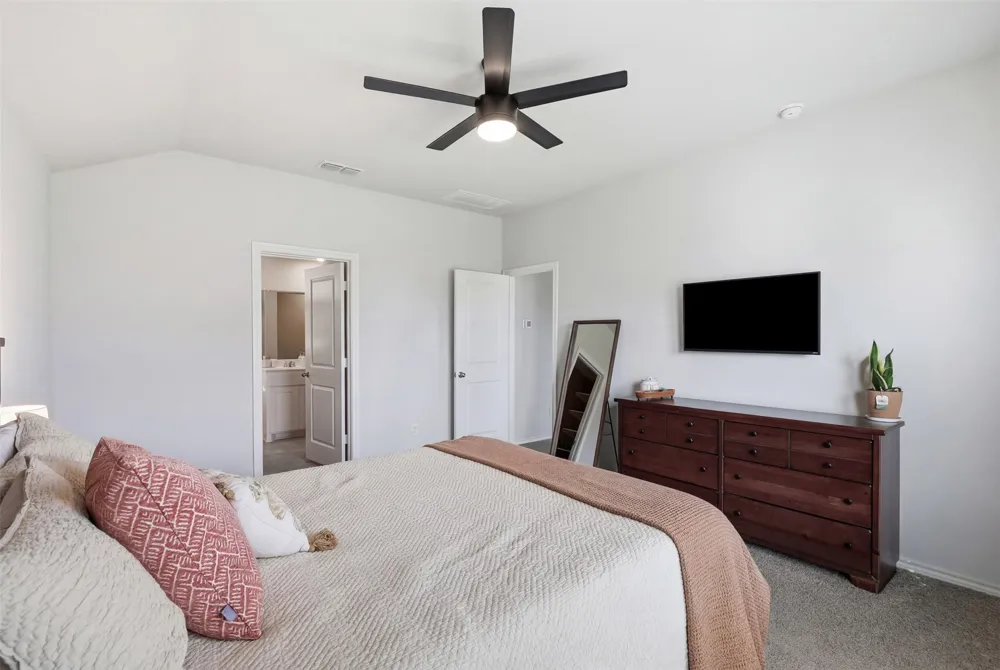 613 Whitecomb Lane Justin, TX 76247