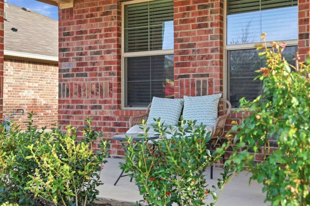 613 Whitecomb Lane Justin, TX 76247
