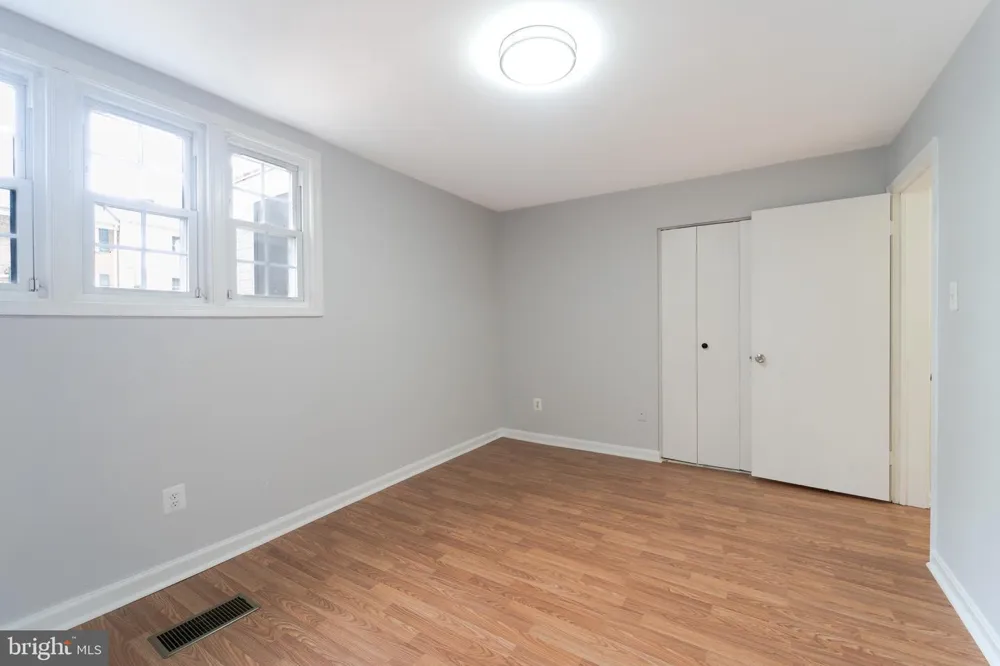 14421 SAGUARO PLACE Centreville, VA 20121