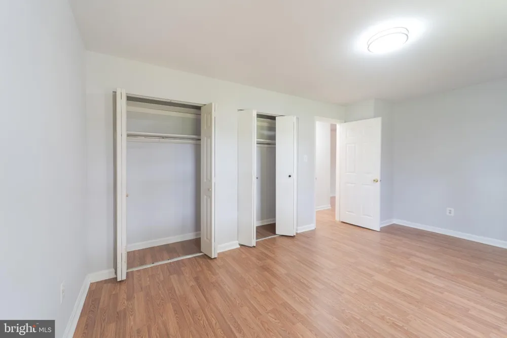 14421 SAGUARO PLACE Centreville, VA 20121