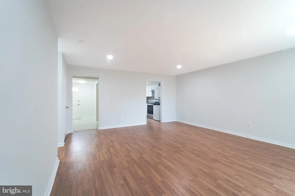 14421 SAGUARO PLACE Centreville, VA 20121