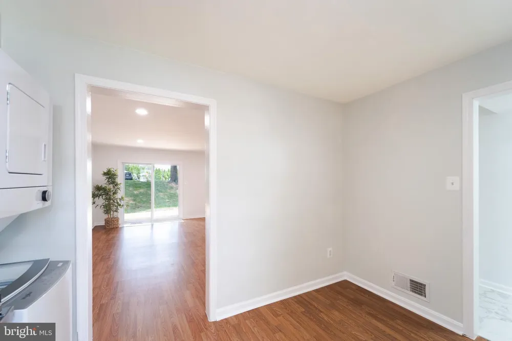 14421 SAGUARO PLACE Centreville, VA 20121