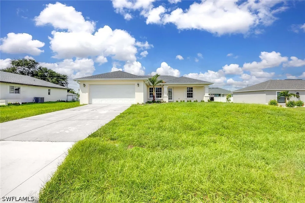 NE 10th Lane Cape Coral, FL 33909
