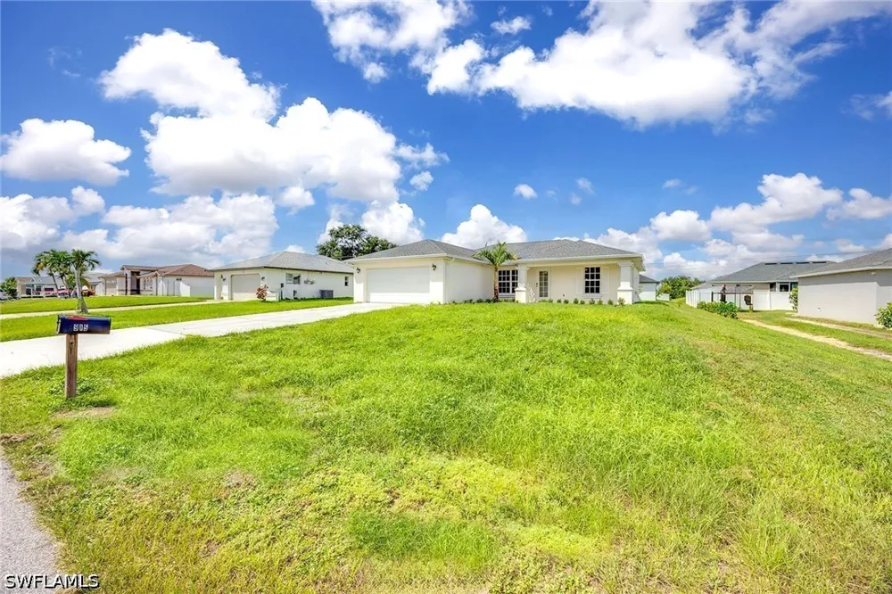 NE 10th Lane Cape Coral, FL 33909