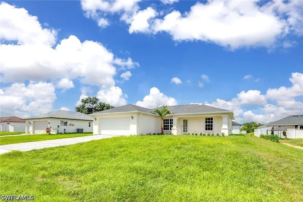 NE 10th Lane Cape Coral, FL 33909
