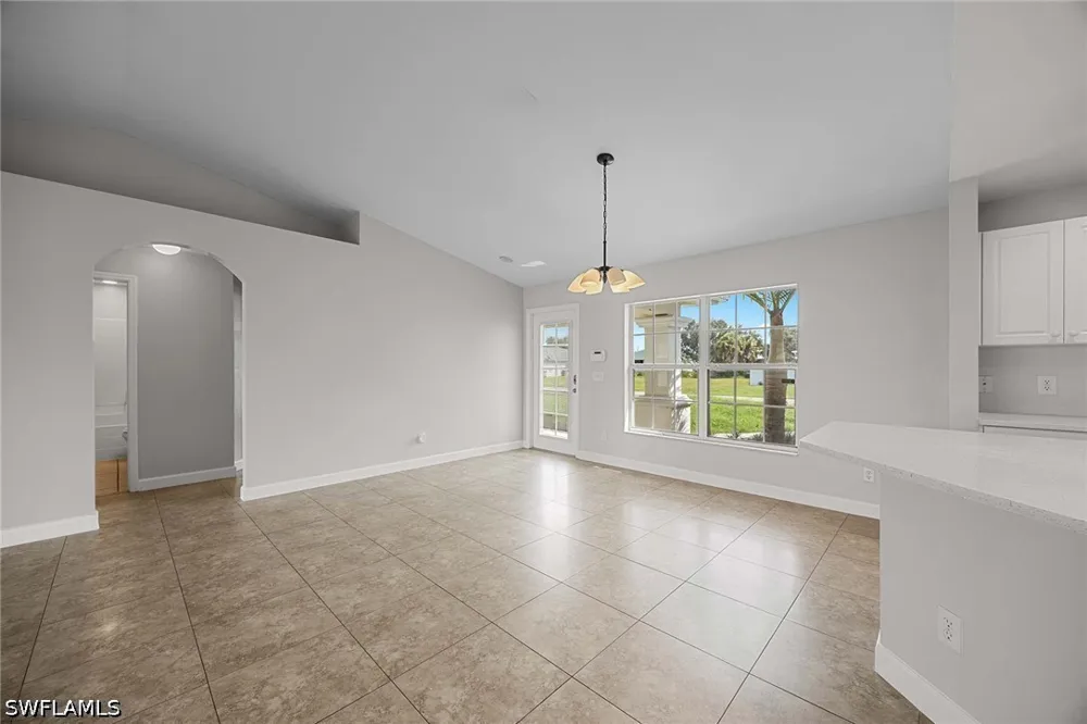 NE 10th Lane Cape Coral, FL 33909