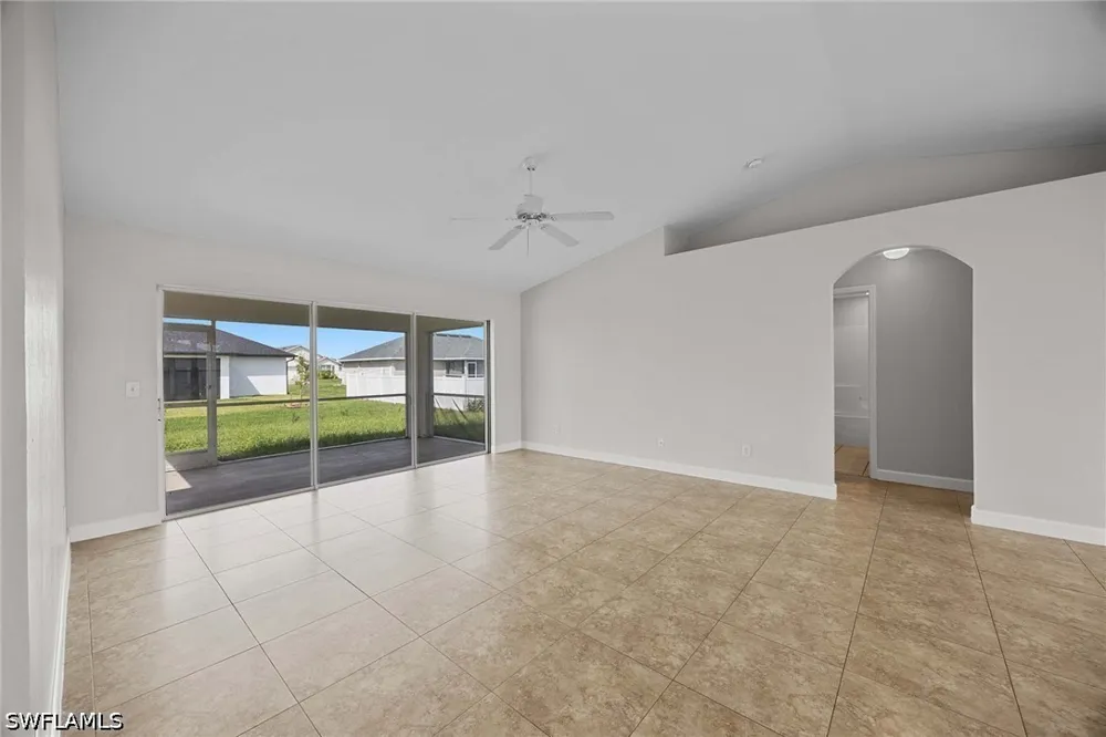 NE 10th Lane Cape Coral, FL 33909