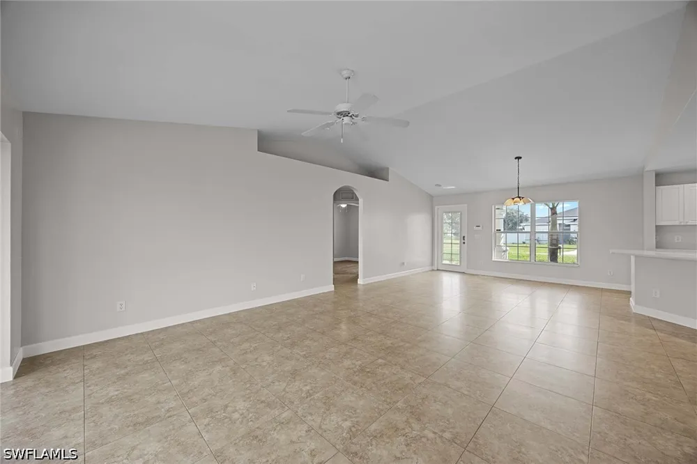NE 10th Lane Cape Coral, FL 33909