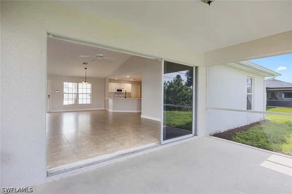 NE 10th Lane Cape Coral, FL 33909