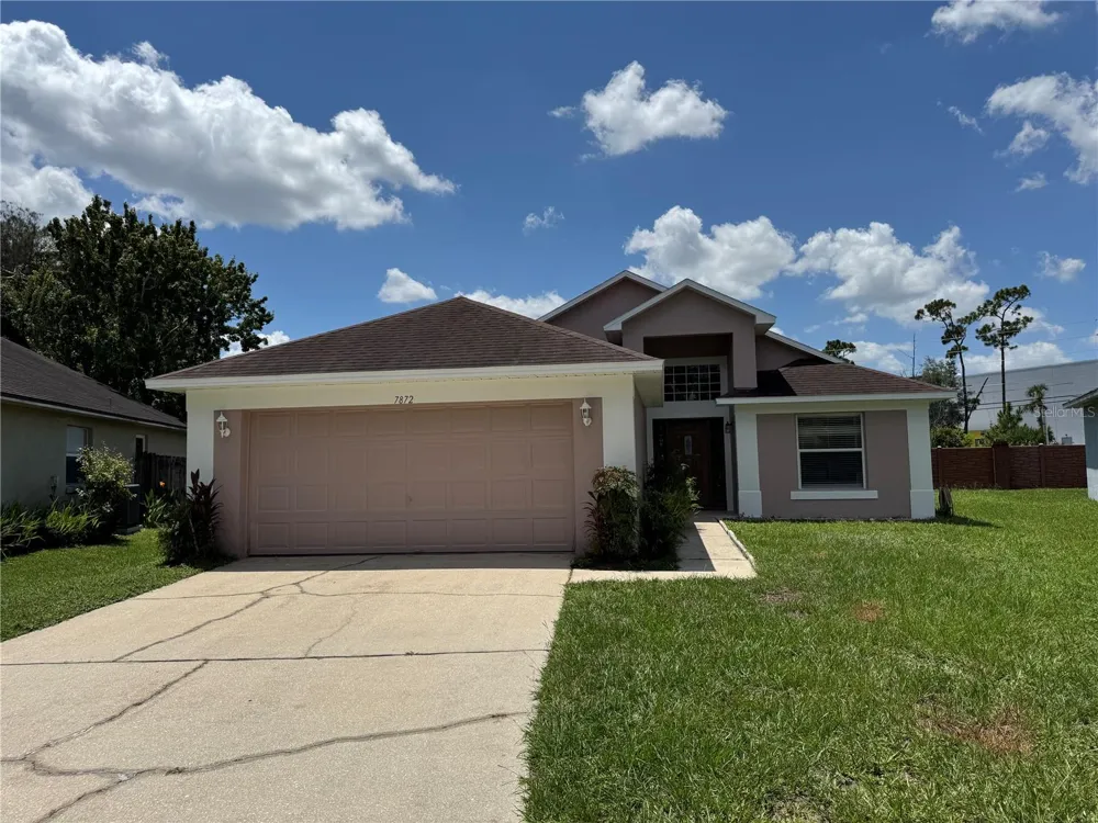 7872 ELMSTONE CIRCLE Orlando, FL 32822